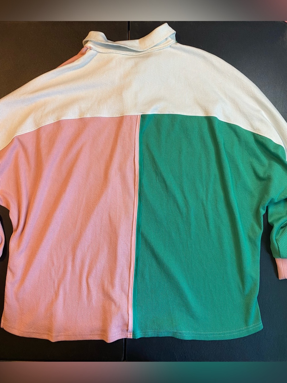 Color Block Top - Picture 2 of 7